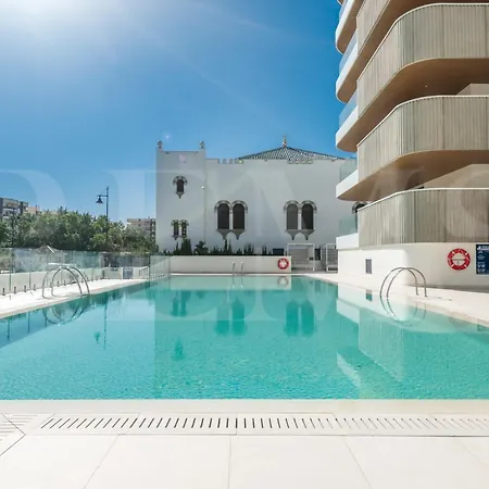Coastside With Balcony And Parking By Rems *