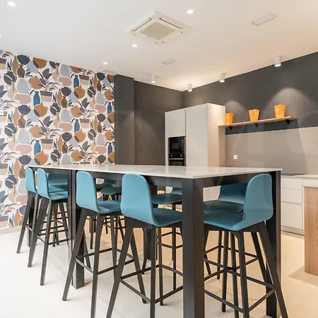 Apartment Coastside With Balcony And Parking By Rems Fuengirola