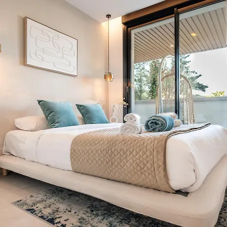 Apartment Coastside With Balcony And Parking By Rems *